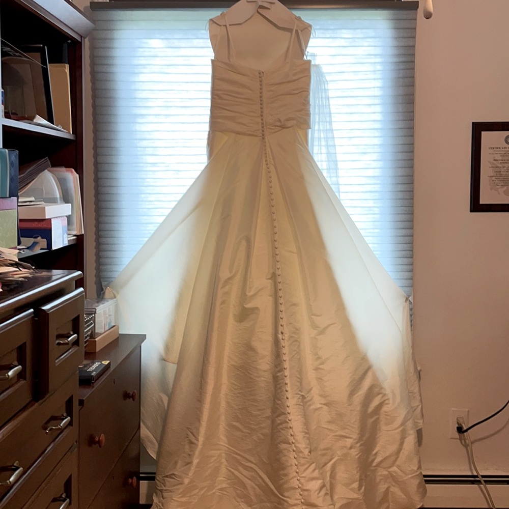 Off-White Wedding Dress